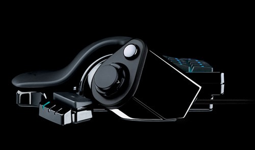 Компания Razer выпустила игровую кнопочную панель Nostromo