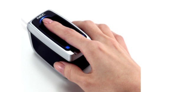 Гибридный сканер отпечатков пальцев и узора вен