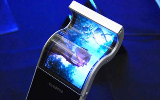 Samsung выпустят смартфоны с гибкими дисплеями в следующем году