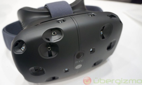 Выход очков виртуальной реальности HTC Vive откладывается