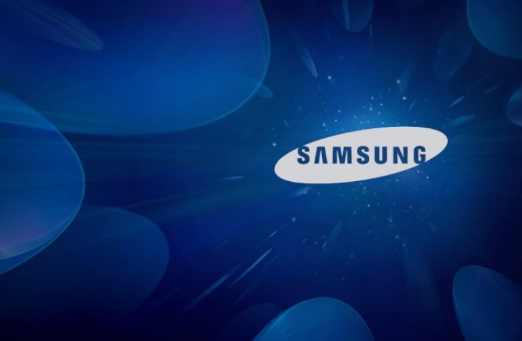 Samsung выпустит смартфон с рекордным объемом оперативки