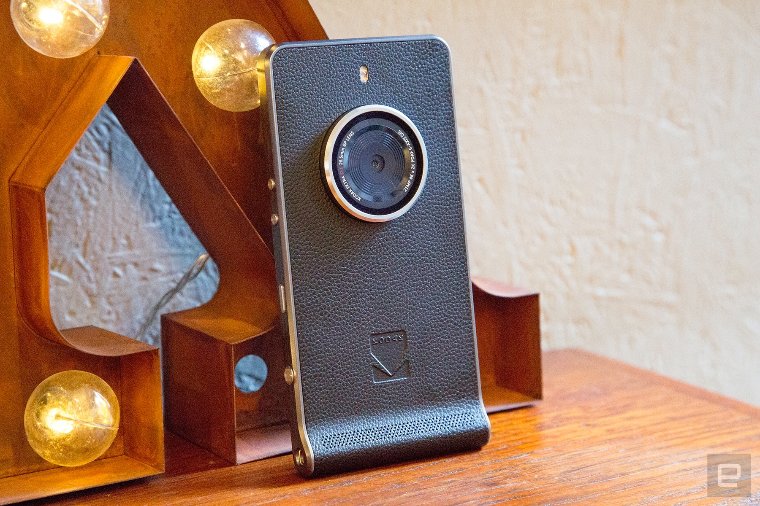 Kodak готовит к презентации новый смартфон выполненный в стиле легендарной фотокамеры