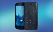 В Китае российский смартфон YotaPhone 2 можно купить по рекордно низкой цене