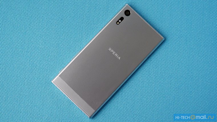 В российских магазинах значительно подешевел Sony Xperia XZ