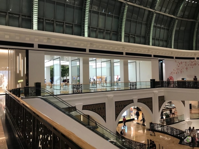 Новый Apple Store в Дубае: фото, видео, восторг!
