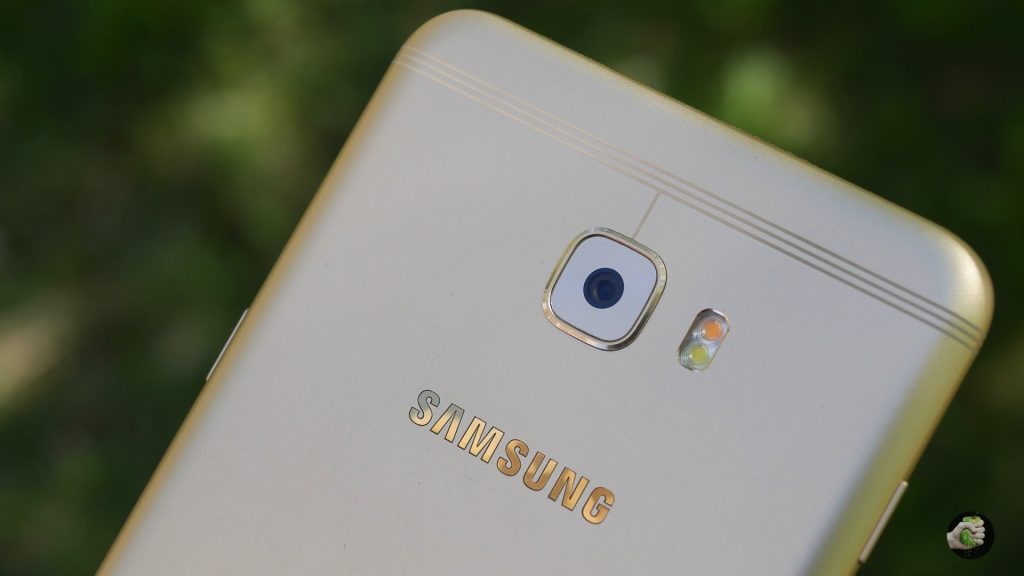 Samsung Galaxy C7 Pro: как обыграть китайцев?