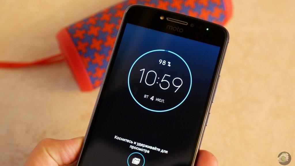 Motorola Moto E4 Plus: четвёрка с плюсом