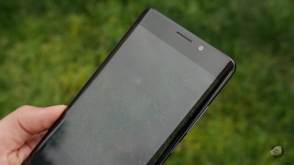 Обзор Xiaomi Mi Note 2: реплика в стиле Samsung