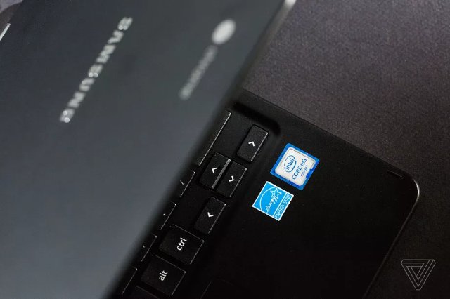 Samsung может исправить самую большую проблему Chromebook Pro с помощью клавиатуры с подсветкой