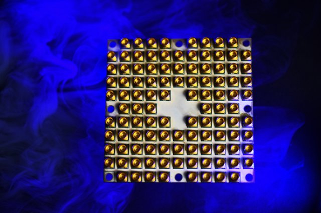 Процессы квантовых вычислений Intel делают большой шаг вперед