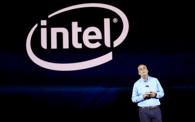 В этом году Intel выпустит смарт-очки AR