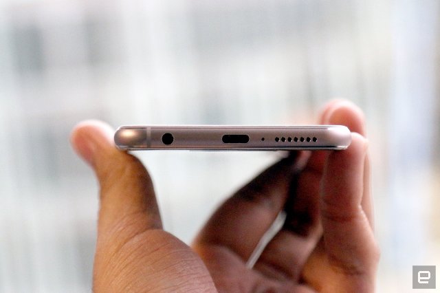 ASUS ZenFone 5 растягивает пределы термина «ИИ»