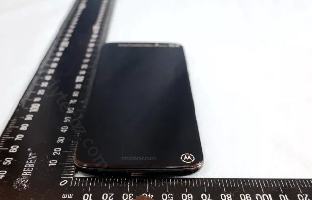 Изображение Motorola Moto G6 Play просочилось в сеть