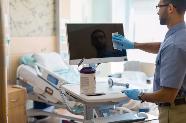 HP выпускает новые устойчивые к гермицидам компьютеры для больниц