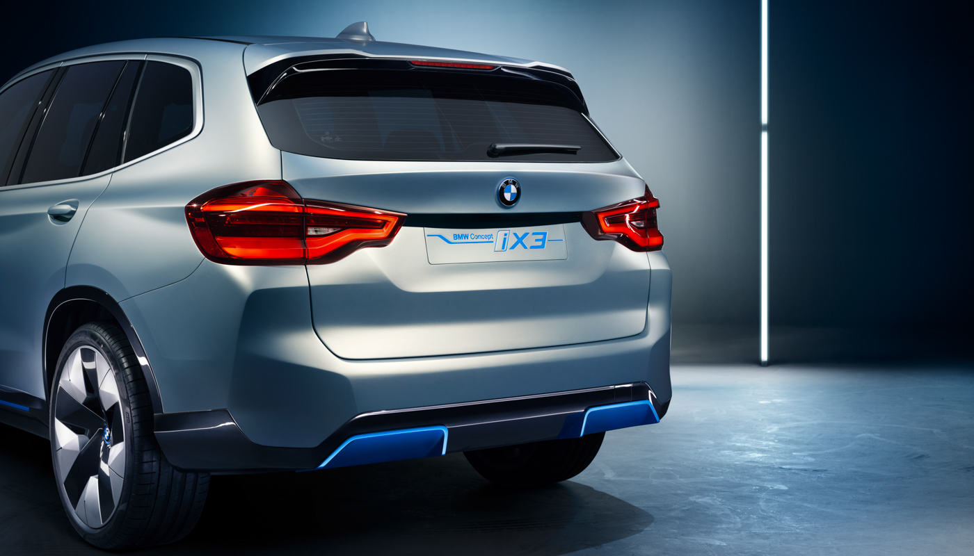 i — значит «электрический»: представлен BMW iX3