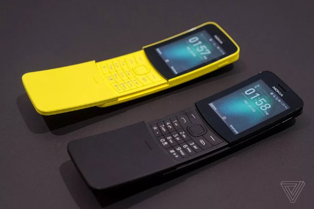 Телефон-банан Nokia 8210 поступит в продажу в Азии в конце этого месяца