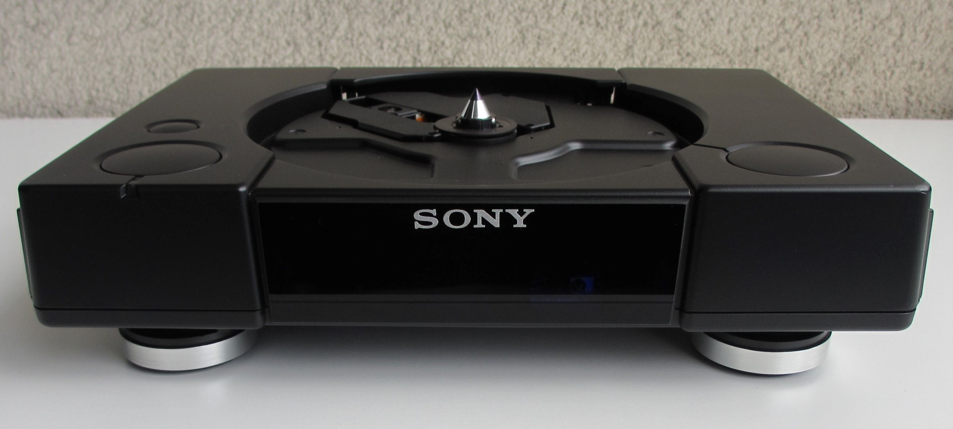 Вещь дня: проигрыватель из Sony PlayStation