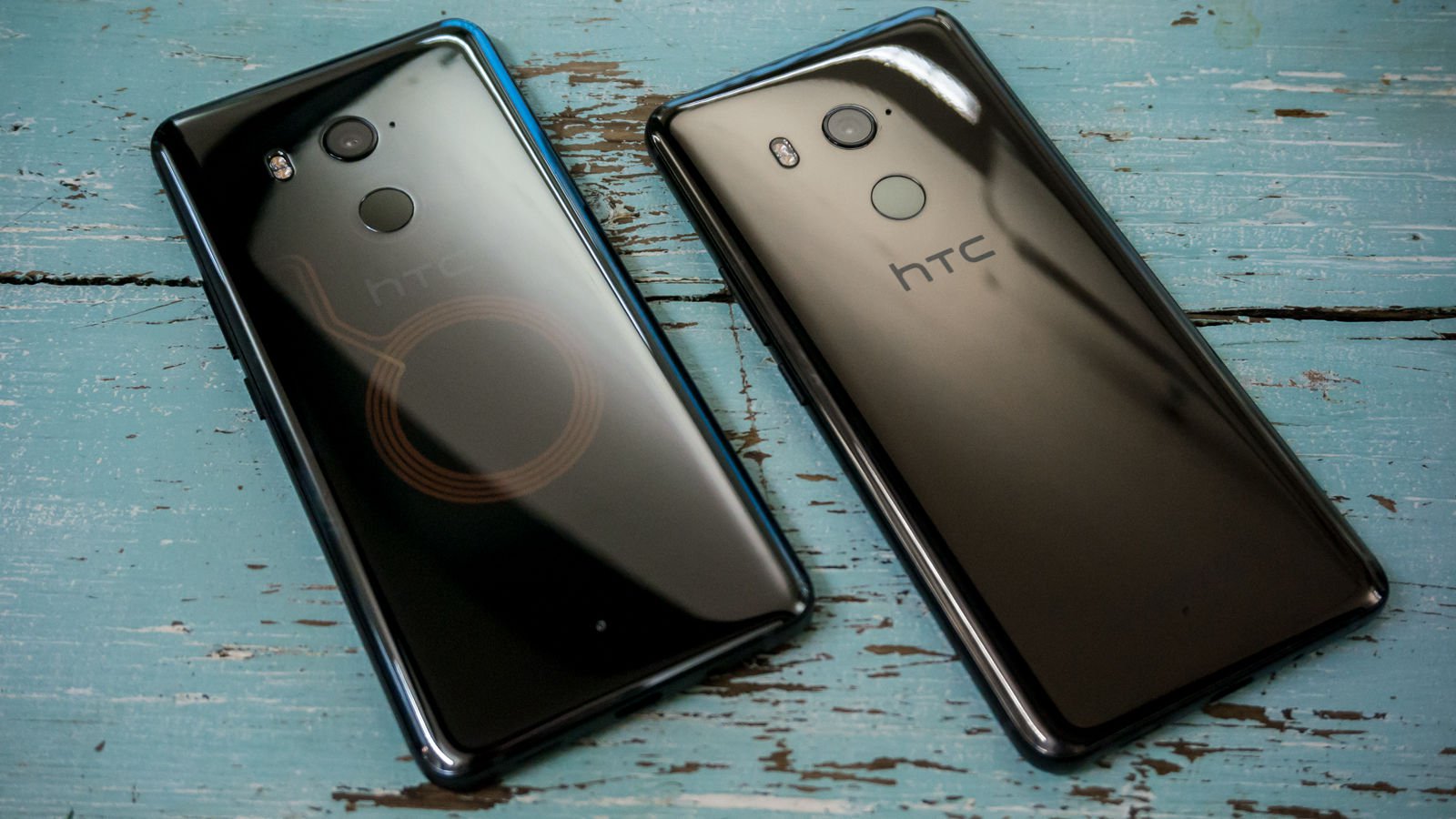 Слили дизайн и все характеристики HTC U12+