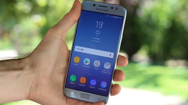 Samsung отложила обновление Android Oreo для Galaxy J3 (2017), J5 (2017) и J7 (2017)