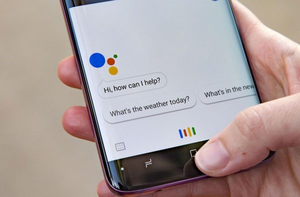 Google научила виртуального ассистента читать новости вслух