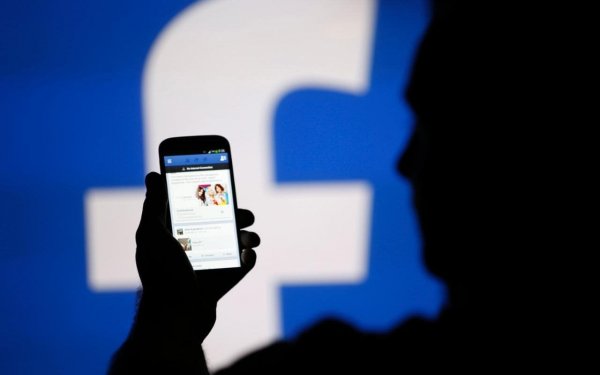В США пользователи массово отказываются от использования Facebook