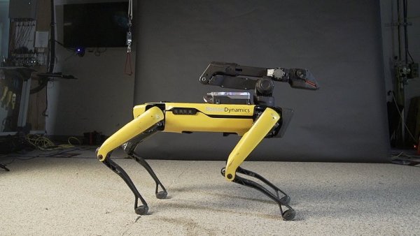 Разработчики из Boston Dynamics заставят своих роботов танцевать
