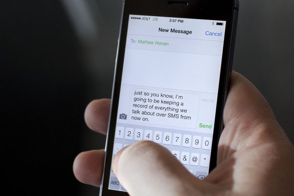 Пользователи обнаружили новый лайфхак для написания сообщений на iPhone