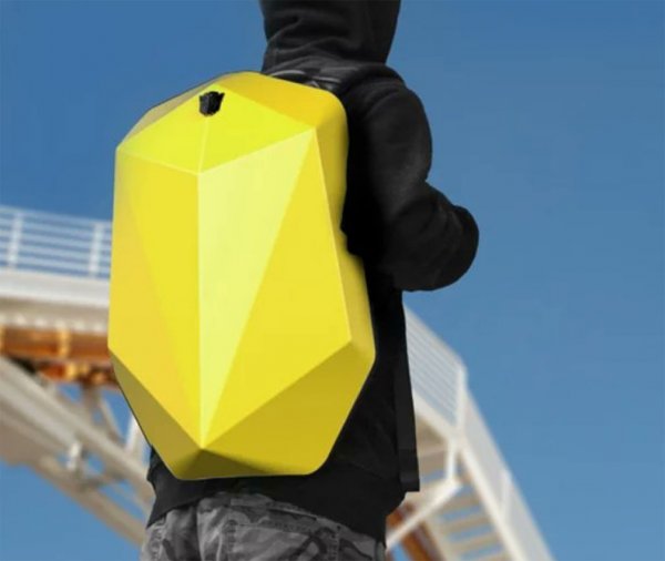 Трансформер на спине: Xiaomi создала рюкзак в стиле Бамблби