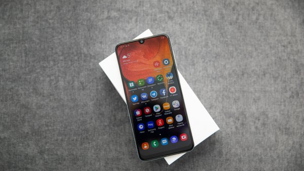 Купить и забыть: Galaxy A50 стал лучшим смартфоном за 20 000 рублей в 2019 году